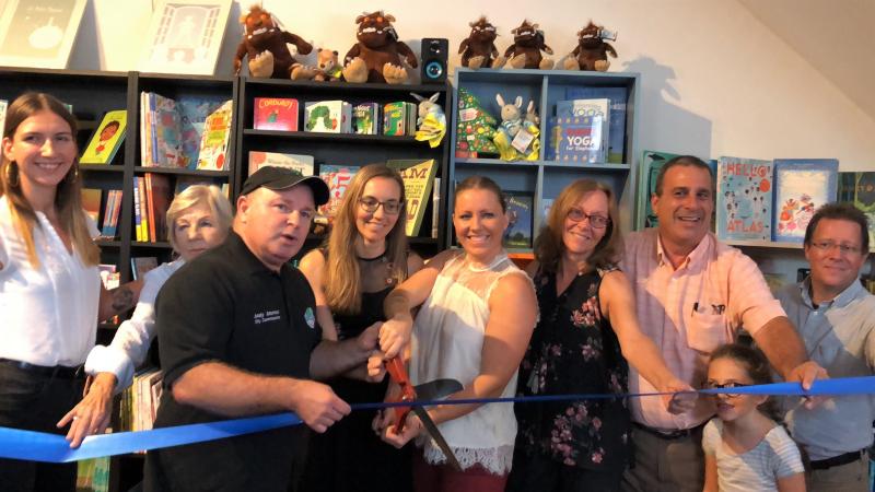 The Book Cellar Lake Worth celebrated its grand opening on October 6.