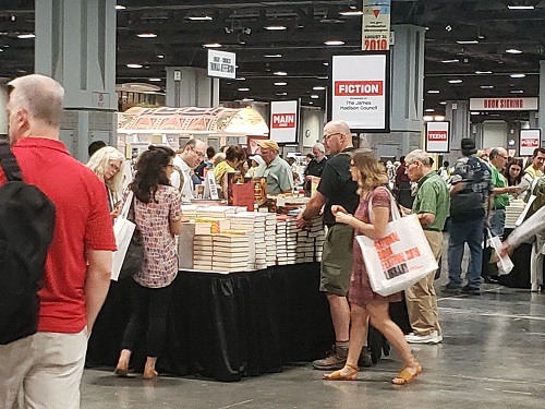 Customers lined up in droves to browse the offerings on the National Book Festival sales floor.