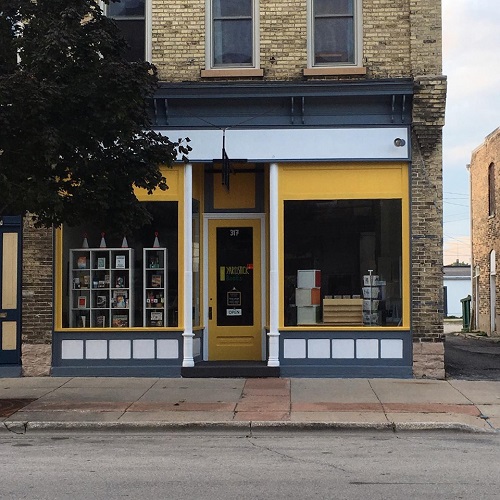 Yardstick Bookshop in Algoma, Wisconsin